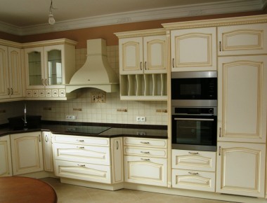 Jasna kuchnia w angielskim stylu