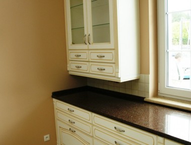 Jasna kuchnia w angielskim stylu